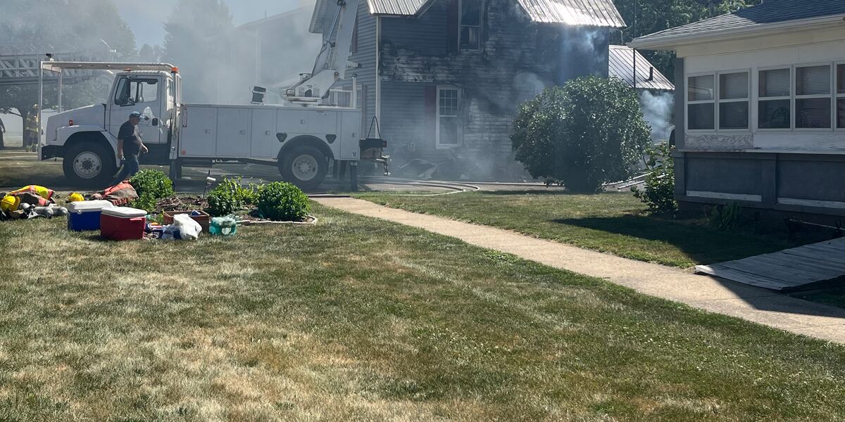 Crews responding to house fire in Mapleton, IA