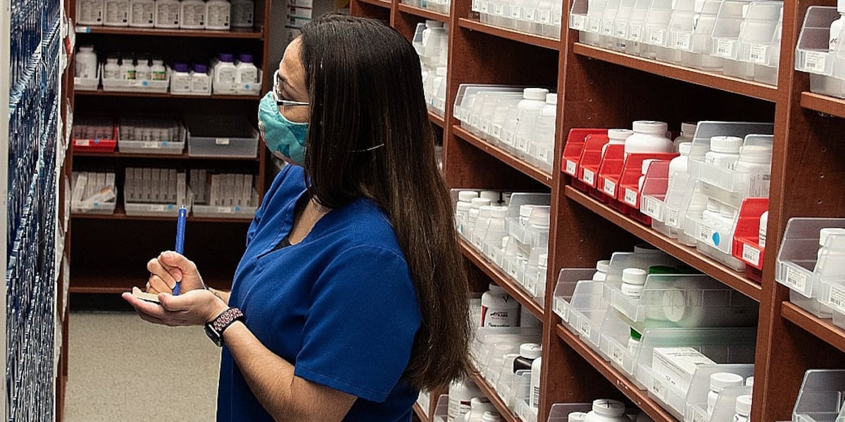 Iowa governor makes ‘difficult decision’ to sign bill on pharmacy benefit managers