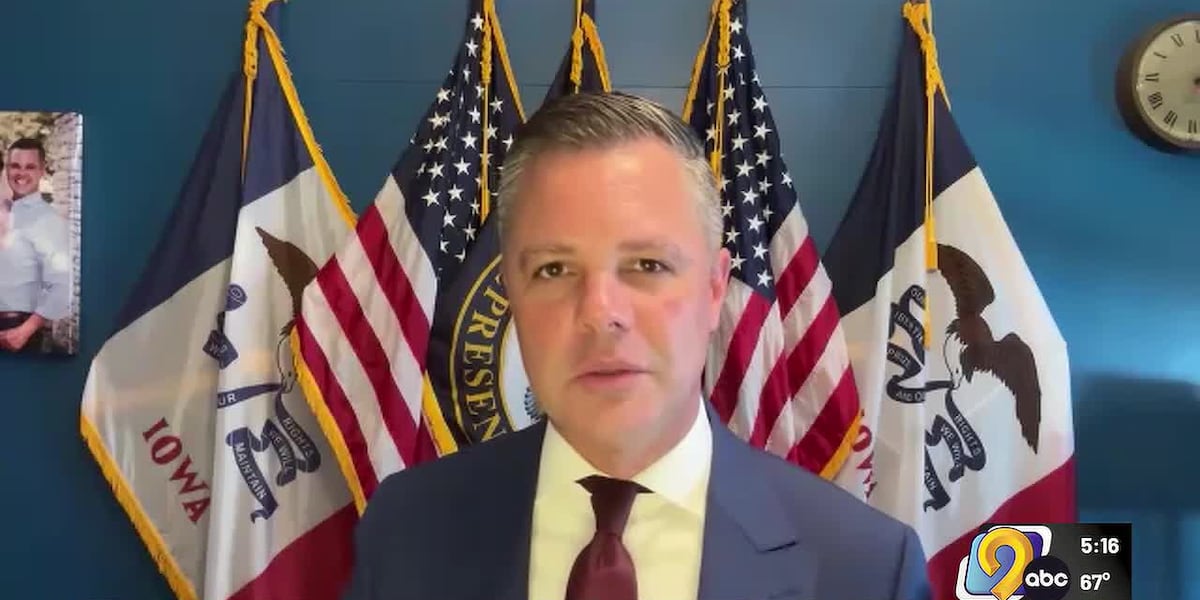 Two Iowa Republicans Back Iran War Powers Resolution