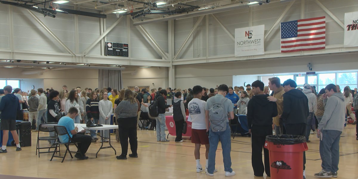 Northwest Iowa Community College hosts Career Day for over 1,000 local high school juniors