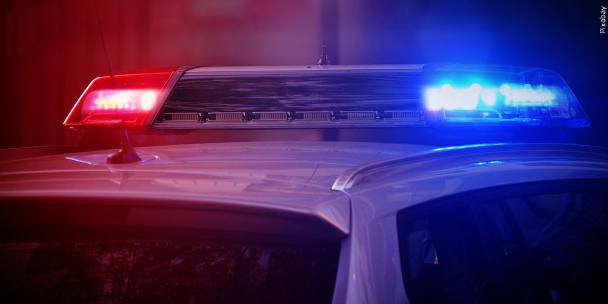 3 vehicle crash in Northwest Iowa results in 2 injuries