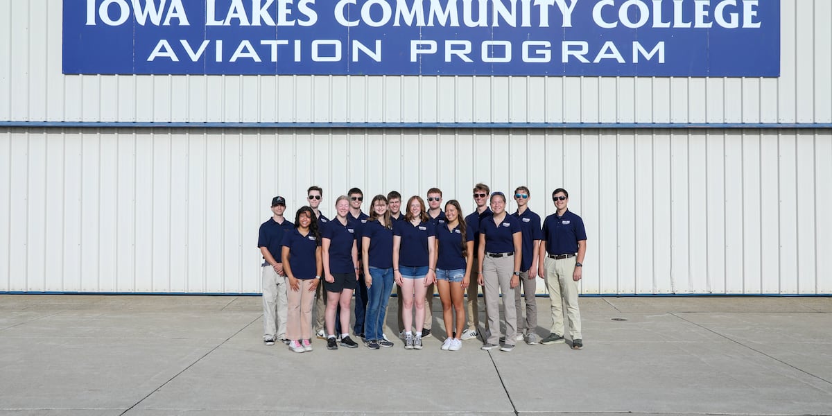 Iowa college trains the next generation of pilots to take flight