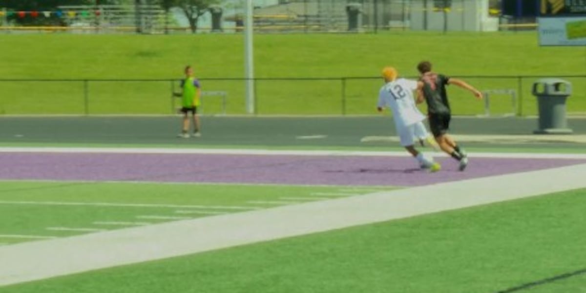 Monarchs end season in state quarterfinals