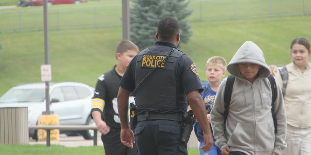 Sioux City school district defends School Resource Officer program after ACLU report