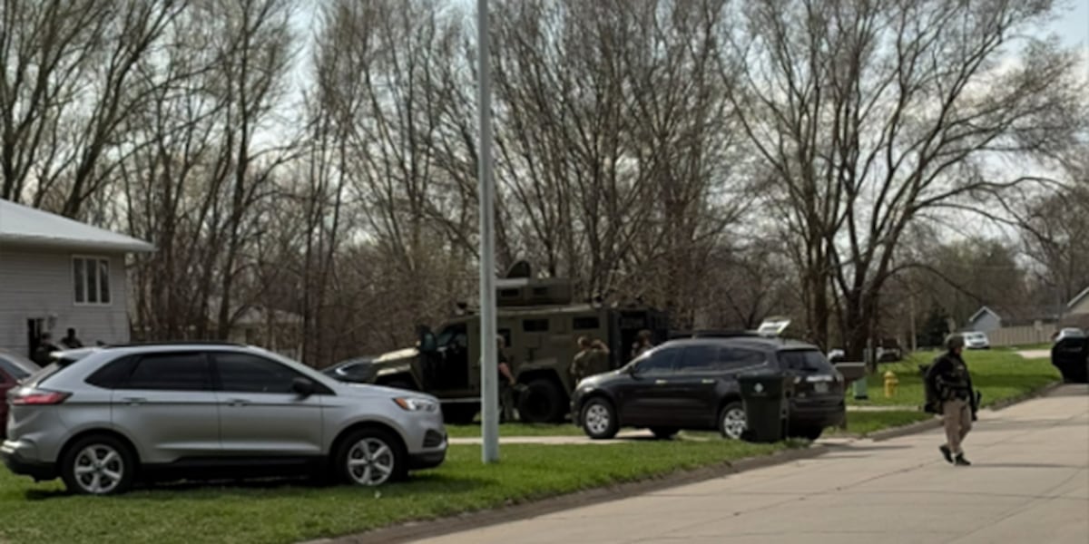 Ktiv One in custody after standoff with law enforcement in Sioux City