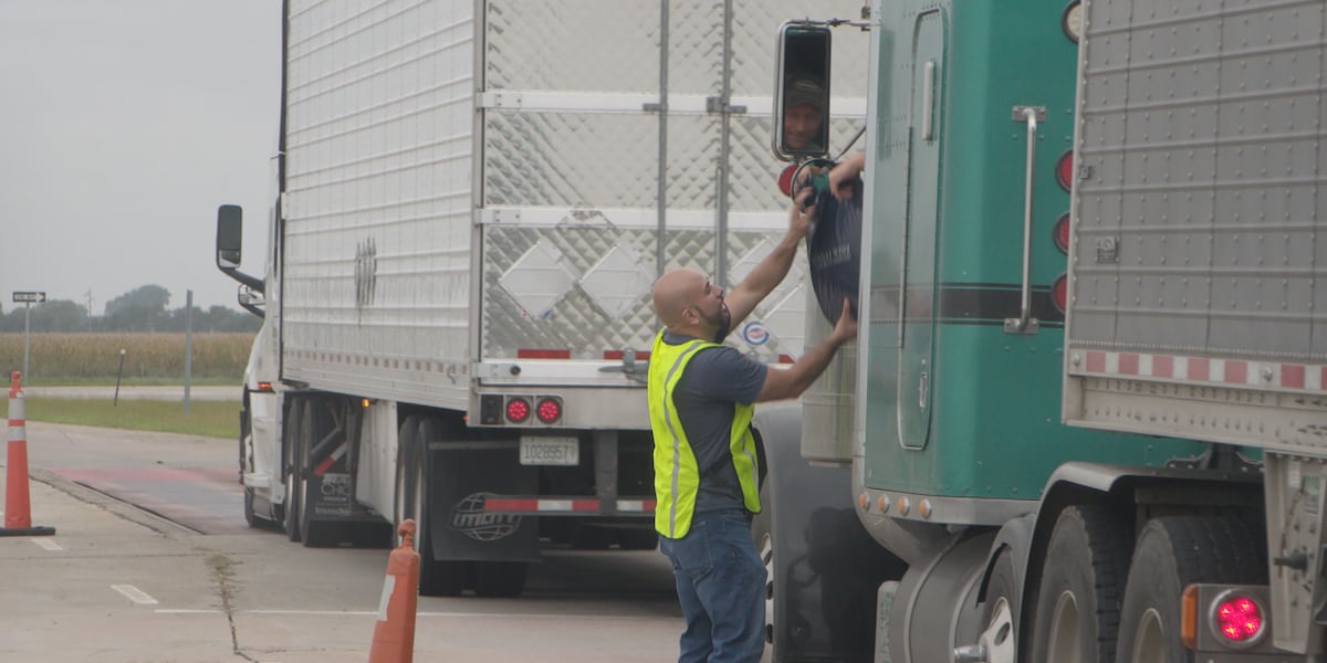 Ktiv Truckers surprised with gifts for National Truck Driver Appreciation Week