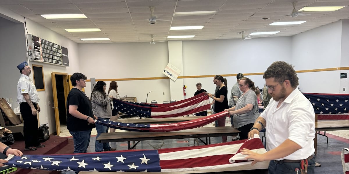Flag-folding ceremony for flood-damaged “Flags for the Fallen” in Sioux ...